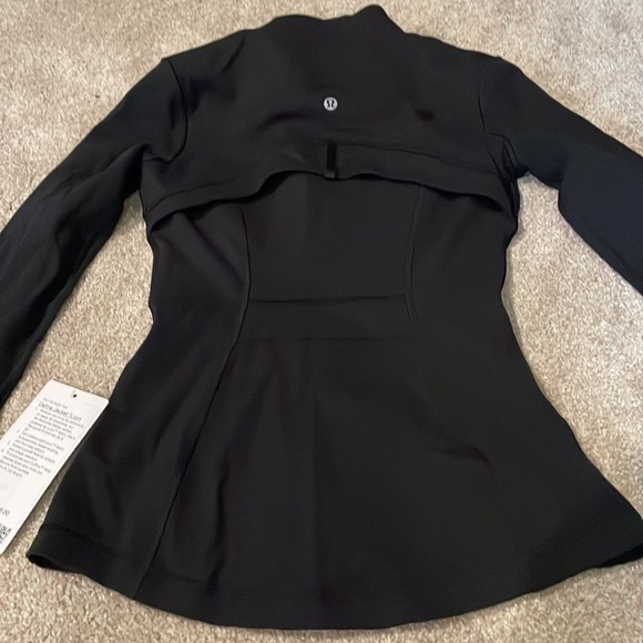 NWT lululemon define jacket - Picture 6 of 6